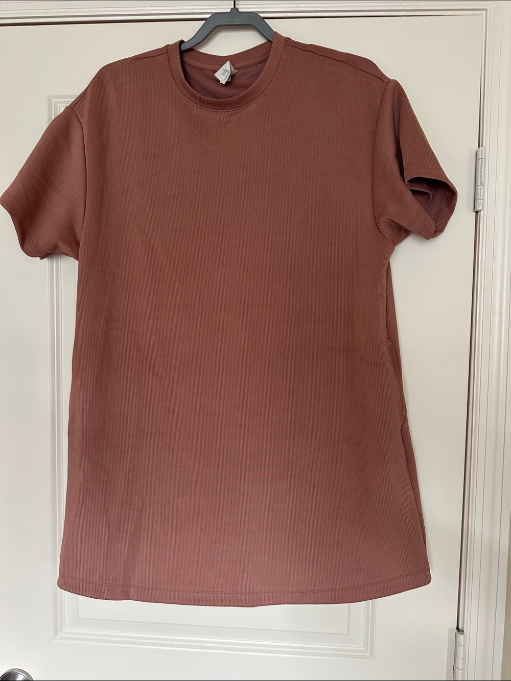 Women's Short Sleeve Crewneck Rib Tee Dress in Dusty Rose